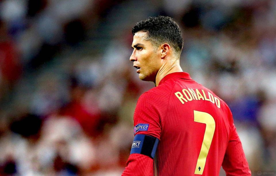 通过对比 通过对比